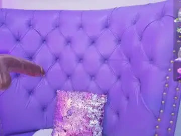 Chaturbate Live Sex Cam of megann__up
