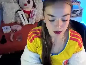 Chaturbate Live Sex Cam of mia_victoria420