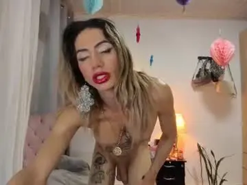 Chaturbate Sex Cam of paris_angelx