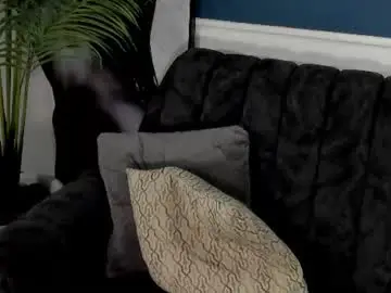 Chaturbate Adult Video Chat of skyylee_