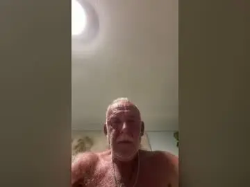 Chaturbate Live Sex Cam of stevie7657