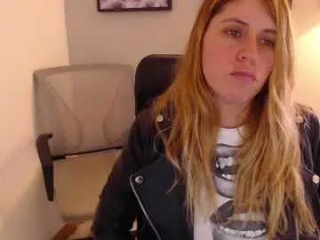 Chaturbate Watch Live Sex Cams of thamarajane1