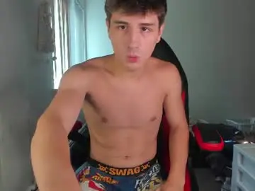 Chaturbate Best live sex cam show of kroddy1985