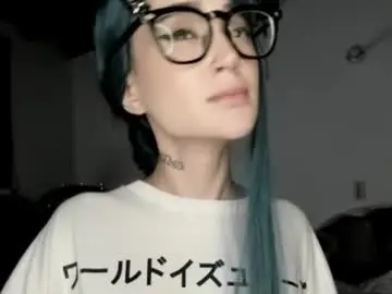 Chaturbate Best live sex cam show of lonelly_lolly98