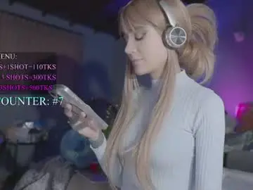 Chaturbate Nude Webcam of lonelly_lolly98