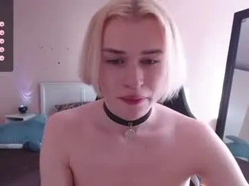 Chaturbate Adult Webcam of rainbow__salt