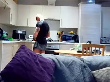 Chaturbate Free Porn Cam of secret_dom_dad