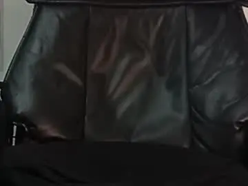 Chaturbate Live Sex Cam of fuckingmulletdaddy
