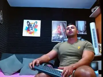 Chaturbate Nude Webcam of jarod131675