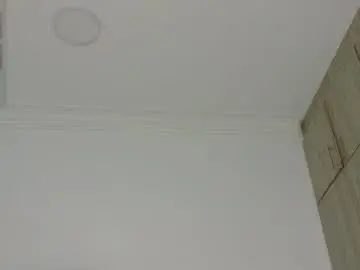 Chaturbate Free Live Porn of ebony_pearl69