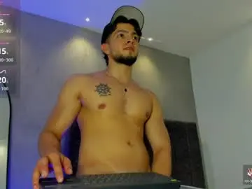 Chaturbate Watch Live Sex Cams of lian_blaze