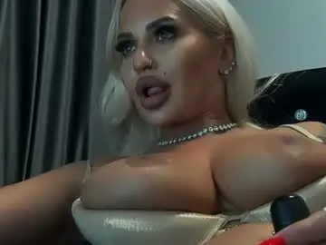 Chaturbate Adult Video Chat of lovelyblondyxxx