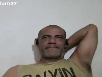 Chaturbate Sex Chat of retlam37