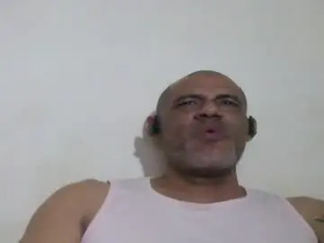 Chaturbate Watch Live Sex Cams of retlam37