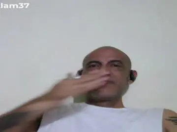 Chaturbate Private Sex Chat of retlam37
