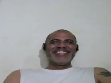 Chaturbate Watch Live Sex Cams of retlam37