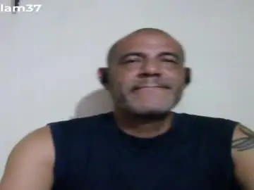 Chaturbate Free Porn Cam of retlam37