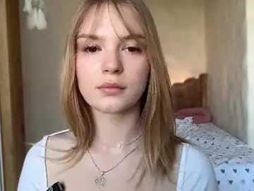 Chaturbate Sex Cam of cyberl0ve_