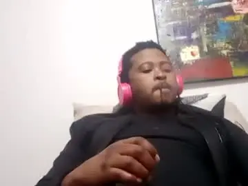 Chaturbate Live Sex Cam of dentzo