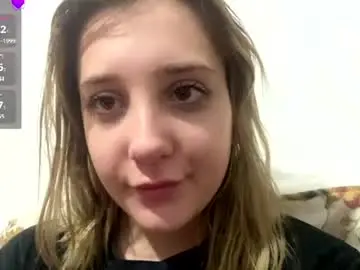 Chaturbate Free Live Porn of miaaperry