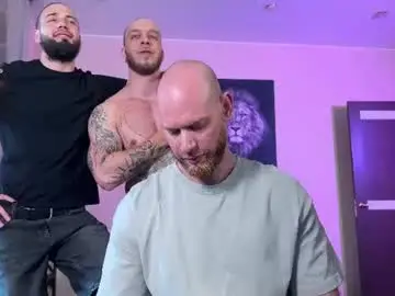 Chaturbate Live Sex Cam of michaelbradley_for_u