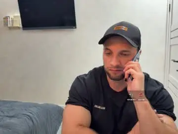 Chaturbate Adult Webcams of michaelbradley_for_u