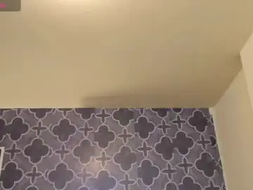Chaturbate Live Porn of white_dingoo