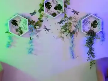 Chaturbate Watch Live Sex Cams of emma_bless_