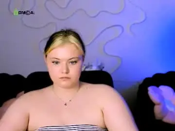 Chaturbate Free Live Porn of emma_bless_