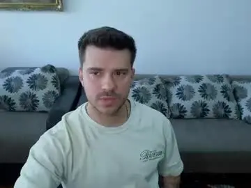 Chaturbate Sex Cam of johnnylove21