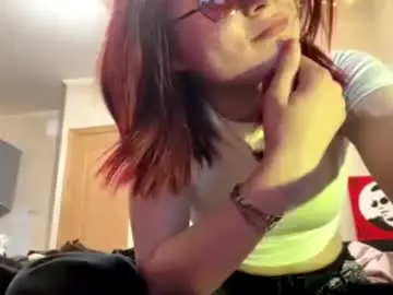 Chaturbate Watch Live Sex Cams of batty_glow