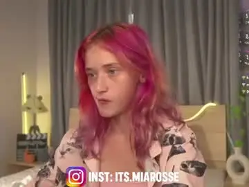 Chaturbate Adult Video Chat of itsmiarosee