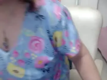 Chaturbate Live Sex Cam of leonela_69