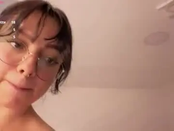 Chaturbate Free Live Porn of lexie_s