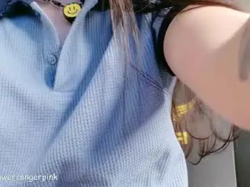 Chaturbate Nude Webcam of power_ranger_pink