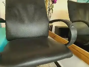 Chaturbate Live Sex Cam of charlie_latino