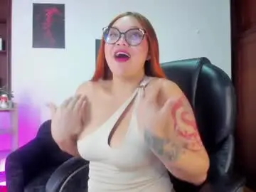 Chaturbate Live Sex Cam of pamelaqueen_1