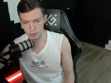 Chaturbate Live Sex Cam of yoi_aji