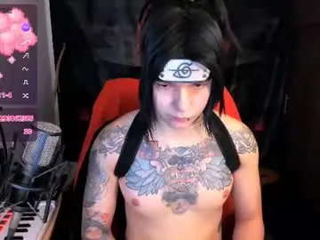 Chaturbate Live Sex Cam of adam_rocket