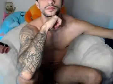 Chaturbate Sex Chat of papijakey