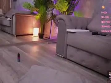Chaturbate Live Sex Cam of bambikayy
