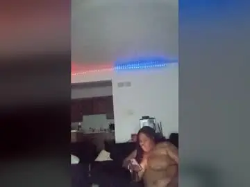 Chaturbate Best live sex cam show of goinsaleah45