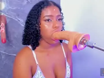 Chaturbate Live Sex Cam of mafe_garcia