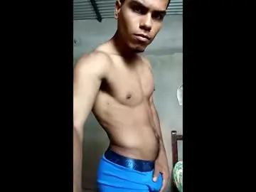 Chaturbate Free Live Porn of papiyosue