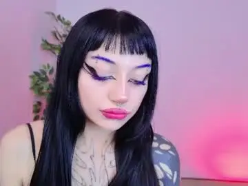Chaturbate Live Sex Cam of cati_petite