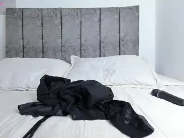 Chaturbate Live Sex Cam of ethaancox