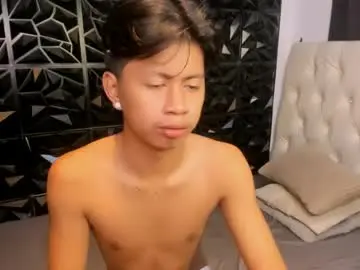 Chaturbate Sex Chat of hugecockcum69