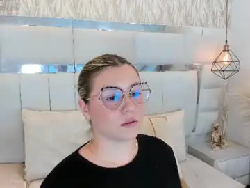 Chaturbate Live Sex of im_dalhia