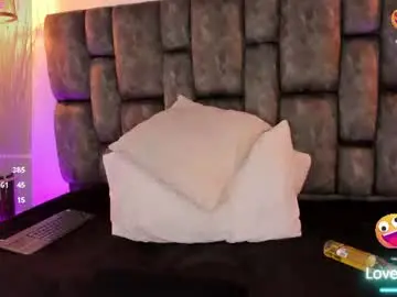 Chaturbate Live Porn of luxuryheaven_