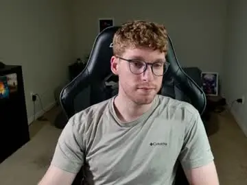 Chaturbate Sex Cam of blueeyedtallguy